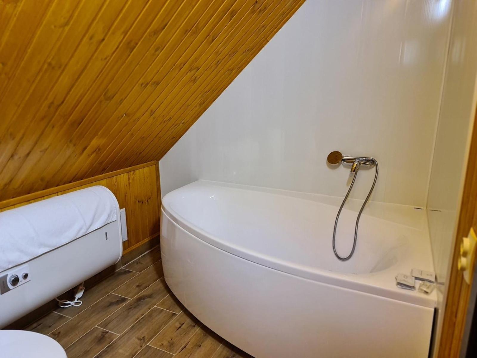 Sky Land Camping & Resort Cricova Cameră foto